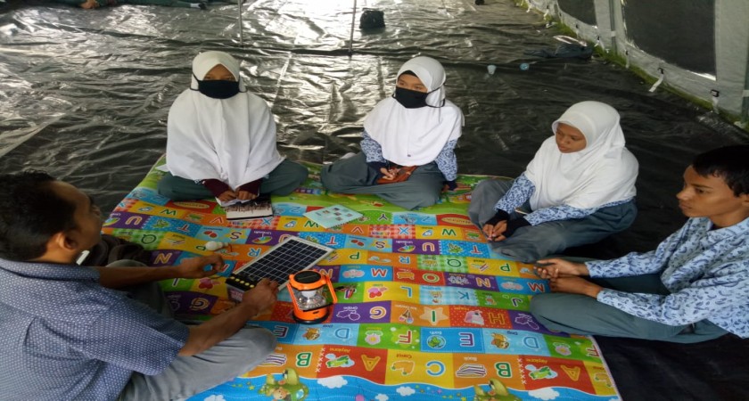 Kemendikbud: Orang Tua Memegang Peranan Penting dalam Pelaksanaan Belajar dari Rumah